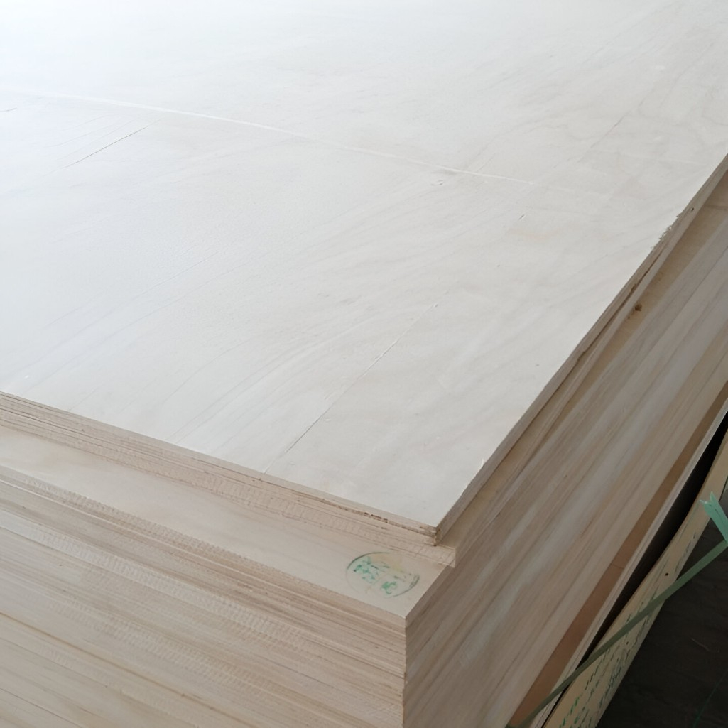 Фанера строительная ФК, сорт 4/4, береза 6х1525x1525 мм, для внутренних работ