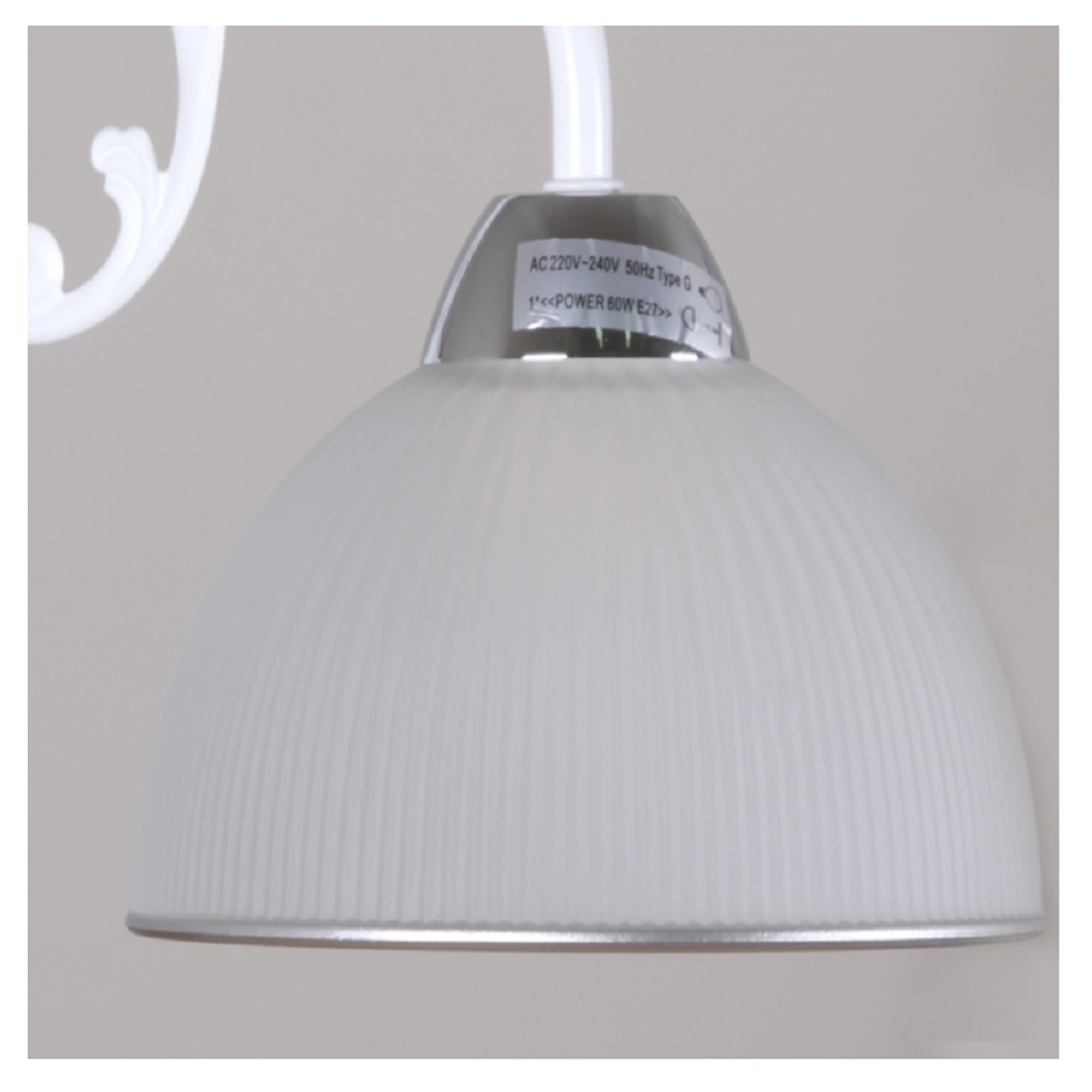 Люстра Reluce 62410-0.3-03 WH+CR, 3 лампы, E27, 180 Вт, стекло, до 18 кв.м