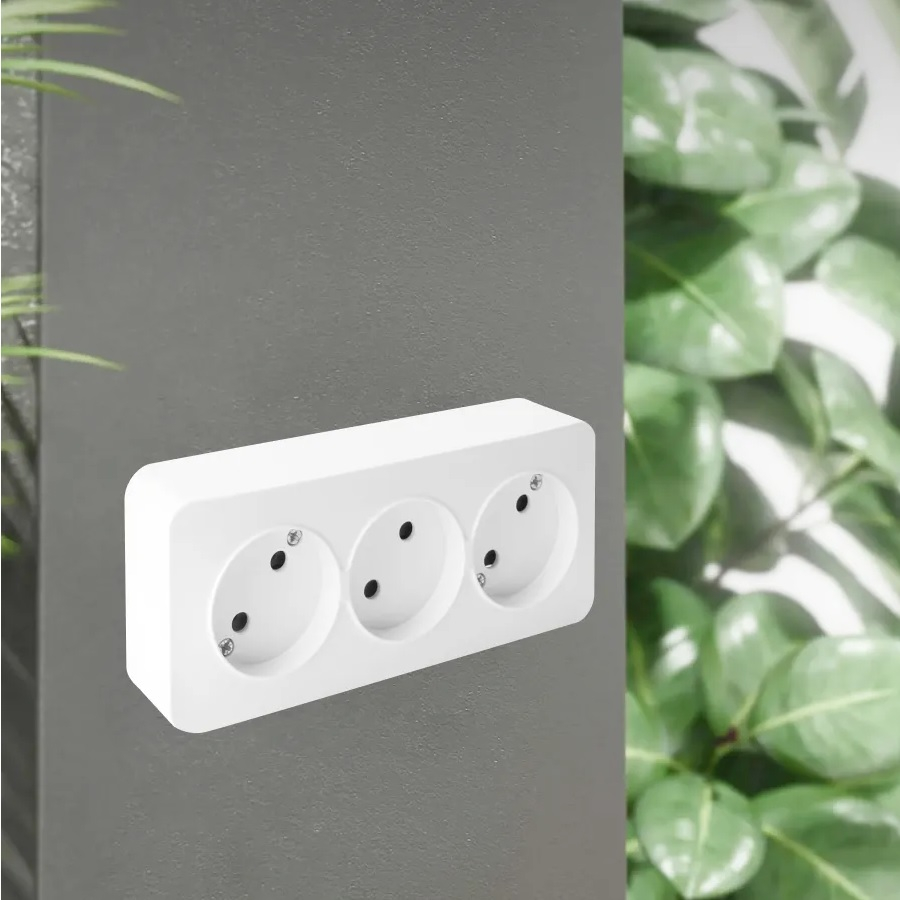 Розетка 3-местная Stekker MST10-13-01 София 49305, без заземления, накладная, цвет белый  