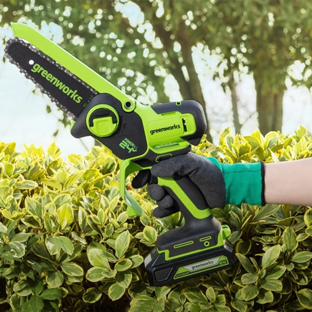 Пила-мини цепная аккумуляторная Greenworks GD24CSMNX, 2008707UB, 24В, 1 акк 4.0 Ah+з.у.