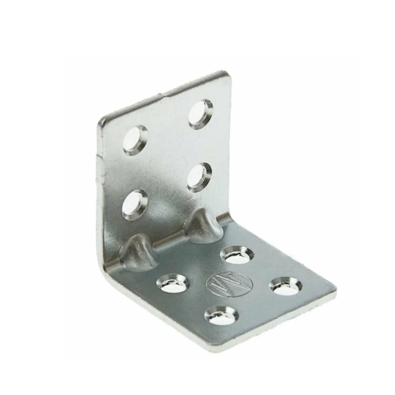 Уголок крепежный равносторонний 40х40х40х1,5 мм