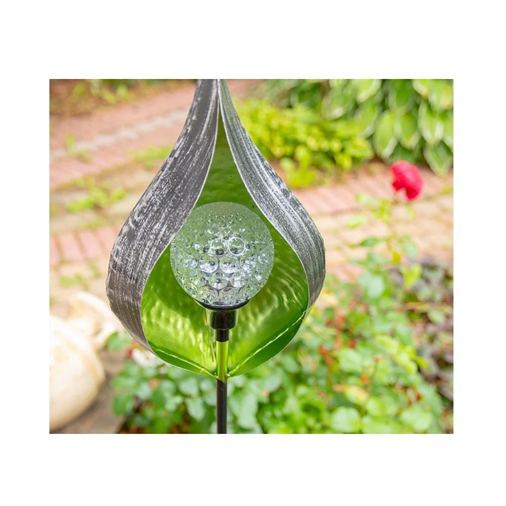 Фонарь садовый Чудесный Сад 654-G Бутон, зеленый, вращающийся, светодиодный, RGB, на солнечной батарее