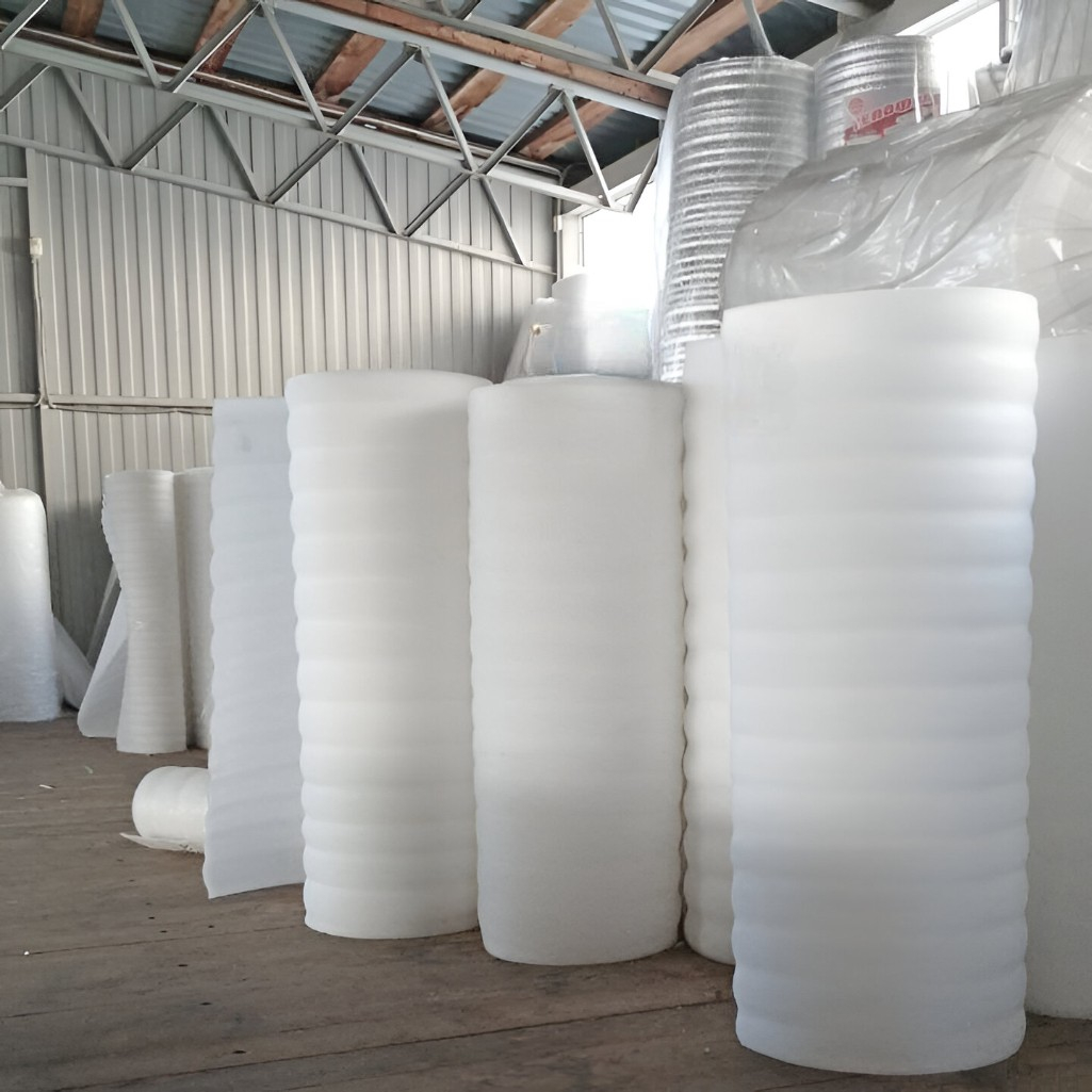 Утеплитель Тепофол НПЭ вспененный полиэтилен, для стен, пола, 10 мм, ширина 1050 мм, на отрез от 1 п.м