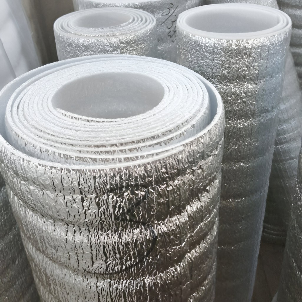 Утеплитель Тепофол А фольга, вспененный полиэтилен 10 мм, ширина 1050 мм, на отрез от 1 п.м