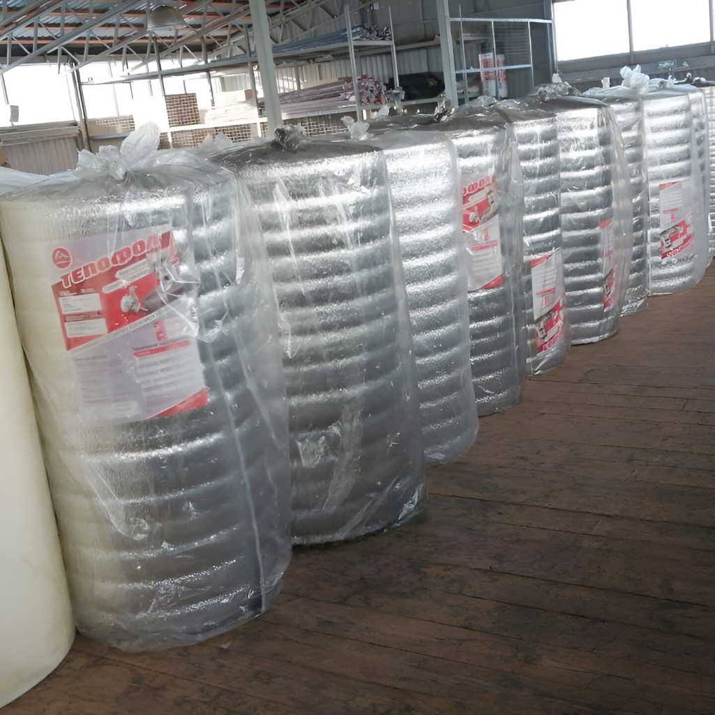 Утеплитель Тепофол А фольга, вспененный полиэтилен 3 мм, ширина 1050 мм, на отрез от 1 п.м