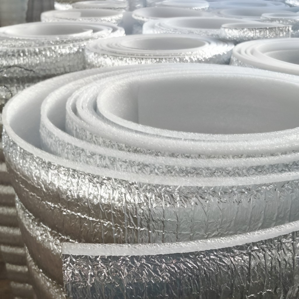 Утеплитель Тепофол А фольга, вспененный полиэтилен 5 мм, ширина 1050 мм, на отрез от 1 п.м