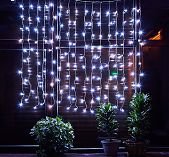 Гирлянда светодиодная UNIEL ULD-C1515-160-DTA WHITE занавес 1.5х1.5 м, IP20, нейтральный белый 1.5 м