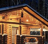 Гирлянда светодиодная с эффектом мерцания Uniel ULD-B12006-195/TTK Warm White бахрома IP44, теплый белый, 12 м