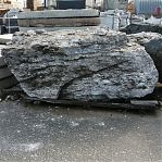 Камень натуральный Валун мраморный фракция 1000-2000 мм, цвет белый, от 1 кг