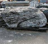 Камень натуральный Валун мраморный фракция 1000-2000 мм, цвет белый, от 1 кг