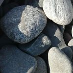 Камень натуральный Валун плюсик фракция 100-150 мм, цвет серый, от 1 кг