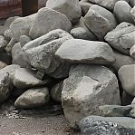 Камень натуральный Валун ландшафт фракция 250-800 мм, цвет серый, от 1 кг