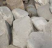 Камень натуральный Валун фракция 50-300 мм, цвет бежевый, от 1 кг