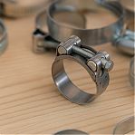 Хомут силовой Robust SIL20-22RB24, стальной, диаметр 20-22 мм