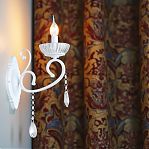 Бра Reluce 70550-0.2-01 WT светильник настенный, 40 Вт, Е14, металл, хрусталь, белый