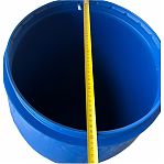 Бочка 170 литров, вымытая, полиэтиленовая, с крышкой на железном обруче, синяя