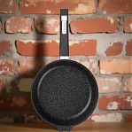 Сковорода литой алюминий Мечта Гранит black 18802, диаметр 180 мм, антипригарное покрытие