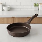 Сковорода Kukmara Stella ссм220а, 220 мм, антипригарное покрытие, мокко, без крышки