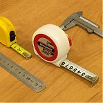 Рулетка Монтажник 604725, с долговечным механизмом автостоп-трещетка, 7.5м х 25 мм