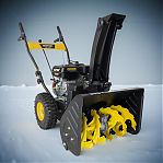 Снегоуборщик бензиновый Huter SGC 4.0 Snow Track, двухступенчатый, металлический шнек, 5150 Вт