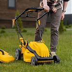 Газонокосилка электрическая Denzel GMC-1800 96629, травосборник 35 л, 1800 Вт