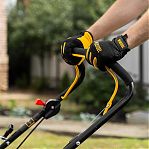 Скарификатор-аэратор бензиновый Denzel SAG-400 57802, травосборник 30 л, 5150 Вт