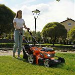 Газонокосилка аккумуляторная Daewoo DLM 5042Li-S SET, 21 В, самоходная, травосборник 65 л, 2 АКБ 5 A•ч, зарядное устройство