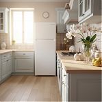 Холодильник двухкамерный Willmark RFT-173W, объем 126 л, цвет белый, механическое управление, DeFrost