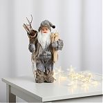 Фигура декоративная Зимнее волшебство 5036023, под ёлку, Дед Мороз в сером костюме с лыжами, 30 см