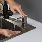 Дозатор жидкого мыла Gappo G404-5 встраиваемый, объем 300 мл, латунь, пластик, сатин