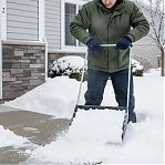 Лопата для снега Plantic Snow 12007-01 выпуклая форма ковша, алюминиевый черенок, полипропилен