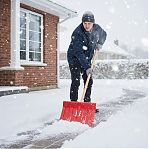 Лопата для снега Сибин 421841, алюминиевая, с деревянным черенком, 430 мм