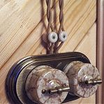 Изолятор керамический Bironi, внешний монтаж, цвет белый, B1-551-01