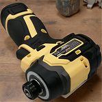 Винтоверт аккумуляторный Hanskonner HCD200H ударный, 14.4 В, 120 Нм, 2АКБ х 2.0 Ah, зарядное устройство, кейс